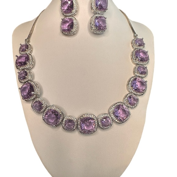 American Diamonds Necklace with Amethyst Crystals on Sterling Silver - Picture 3 of 9